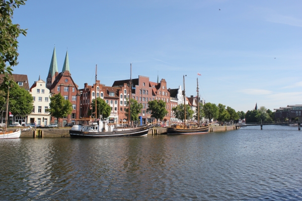 Hotel Apartment Traveblick am Museumshafen